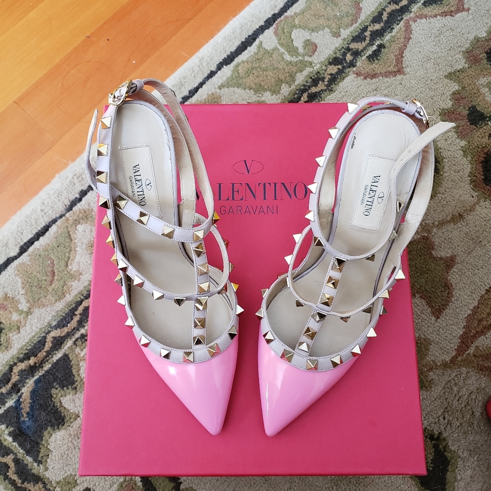 Valentino Rockstud Caged Pink Patent Pumps 37